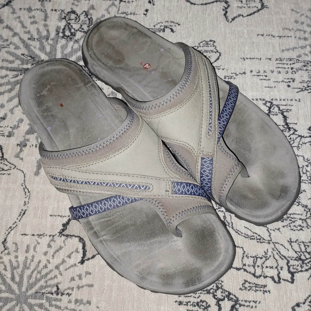 Merrell Sandals - Picture 1 of 4